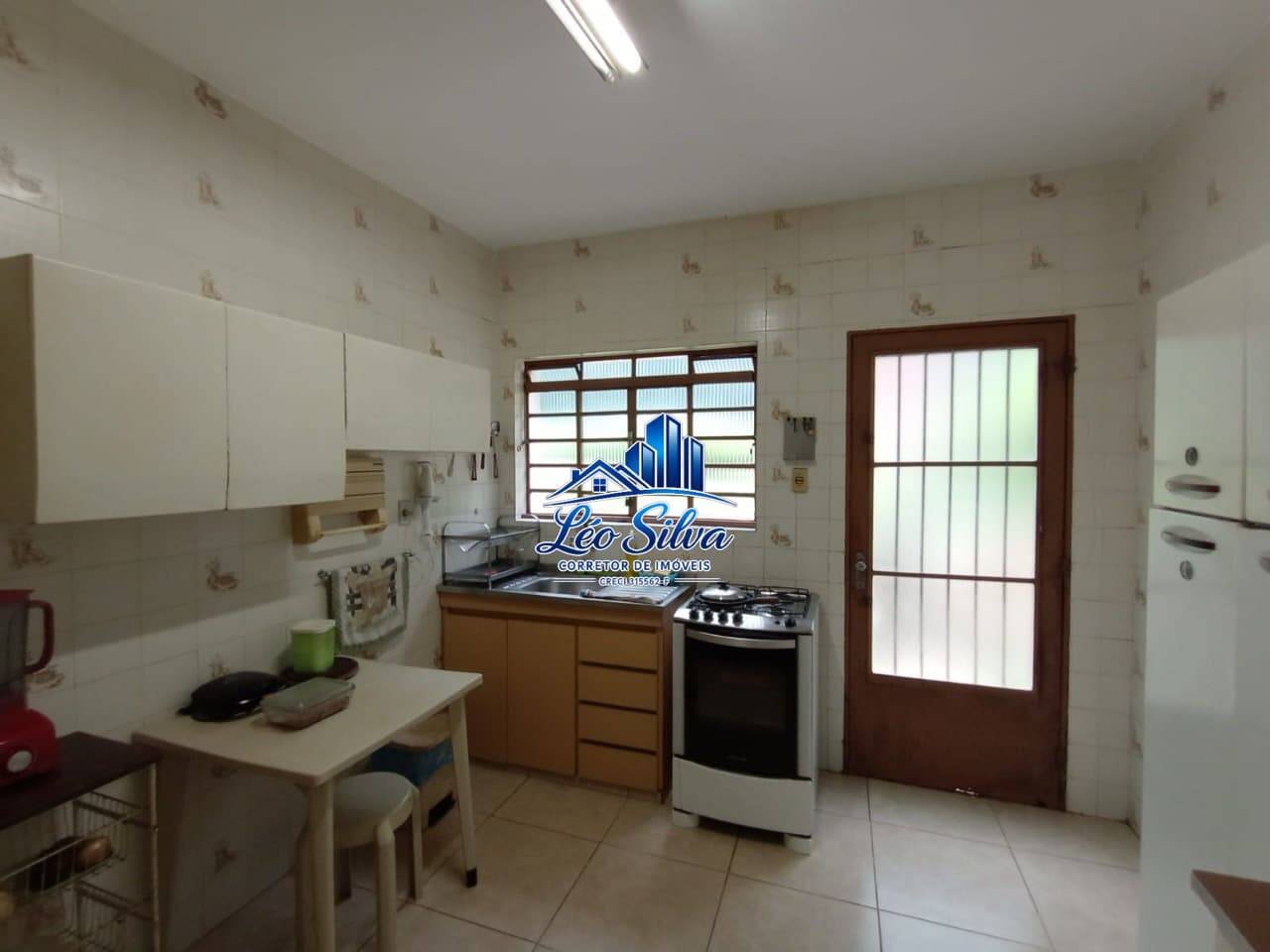 Sítio, 4 quartos, 2100 m² - Foto 17