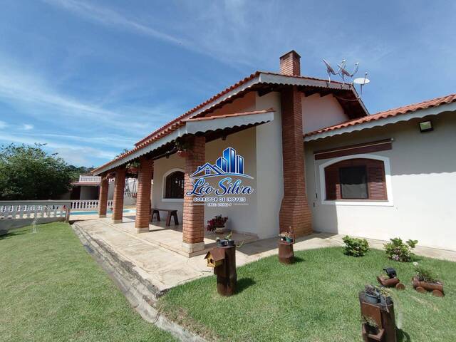 #11 - Casa para Venda em Piracaia - SP