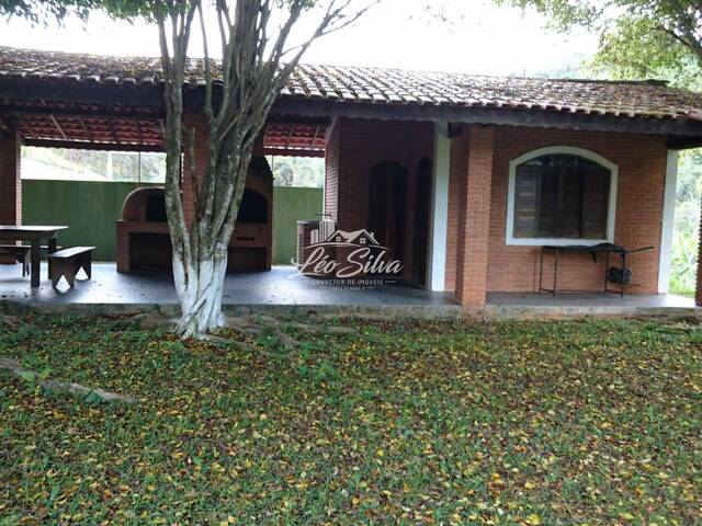 #38 - Casa para Venda em Nazaré Paulista - SP