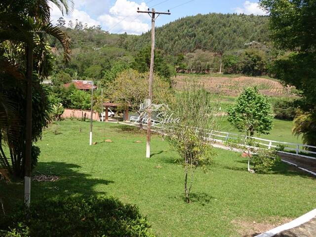 #38 - Casa para Venda em Nazaré Paulista - SP