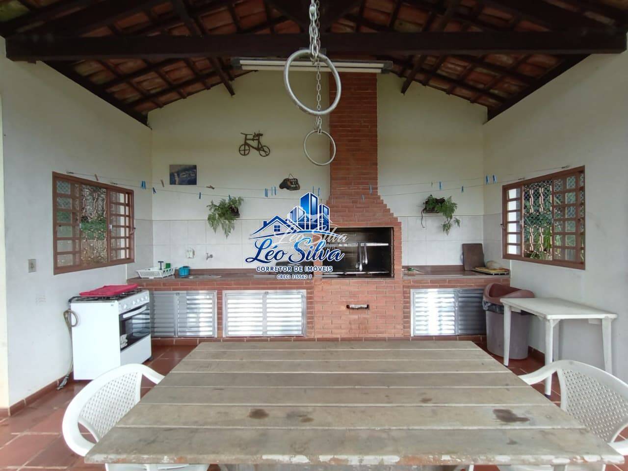 Sítio, 4 quartos, 2100 m² - Foto 4