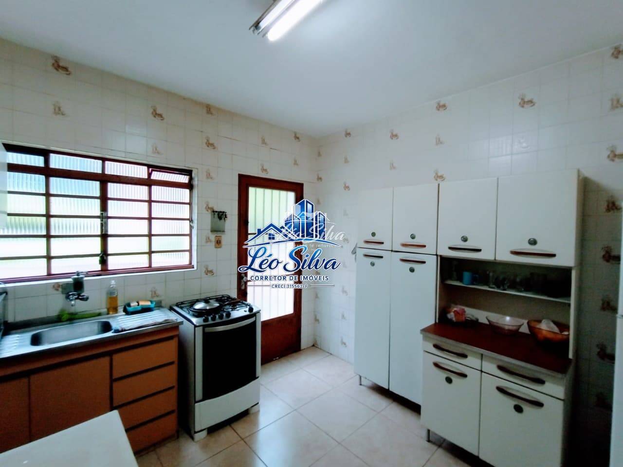 Sítio, 4 quartos, 2100 m² - Foto 6